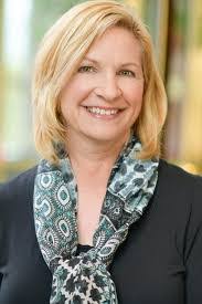 Lori Pullman's Instagram, Twitter & Facebook