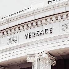 Their duties include coding webpages or entire websites, meeting with clients to review website templates or refine their designs and running tests to preview layouts and website features. 10 Brand Wallpapers Ideas Boujee Aesthetic White Aesthetic Photo Wall Collage