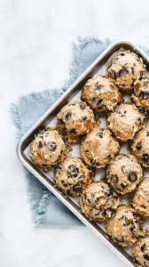 Gooey Salted Caramel Chocolate Chip Cookies Butternut Bakery Recipe Cookies Recipes Chocolate Chip Chocolate Chip Cookies Caramel Chocolate Chip Cookies