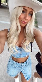 Basement Concert Outfit Ideas