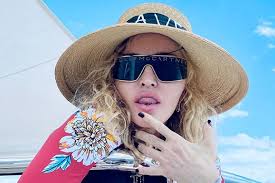 Nicole aniston (@nicoleanistone) в tiktok (тикток) | лайки: Postatravelnotes Kakoj Otel Na Maldivah Vybrala Madonna I Pochemu Posta Magazine