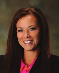 Laura Scribner's Instagram, Twitter & Facebook