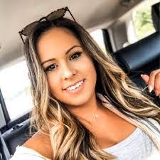 Danielle Depaolo's Instagram, Twitter & Facebook