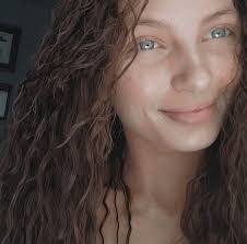 Marla Mosby's Instagram, Twitter & Facebook