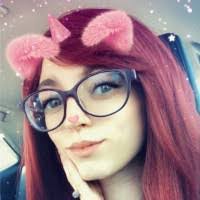 Leah Draper's Instagram, Twitter & Facebook