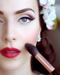 Laura Grieve (lauramgrieve)