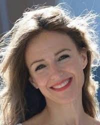 Andrea Harrow's Instagram, Twitter & Facebook