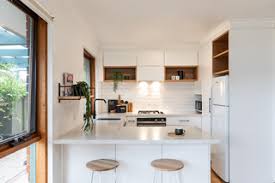 You can literally spend hours searching the internet for splashback ideas. 75 Beautiful Kitchen With White Splashback Ideas Designs August 2021 Houzz Au