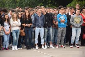 Liceul cu program sportiv + clubul sportiv scolar baia mare, mm, 6.37, 188 618. Colegiul Economic Dionisie Pop MarÈ›ian Din Alba Iulia È™i A Deschis PorÈ›ile Pentru Anul È™colar 2014 2015