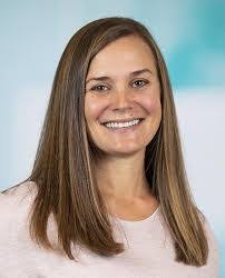 Caryn Robertson's Instagram, Twitter & Facebook