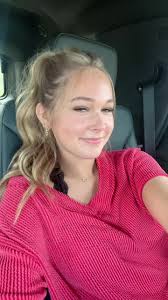 maddie!! (@madison..naylor)