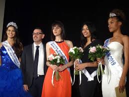Il est qualificatif pour l'élection de miss france, retransmise sur tf1, en décembre, chaque année. La Nouvelle Formule Pour L Election De Miss Bessan Herault Bessan Le Petit Journal