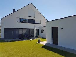 Für alle baulichen veränderungen benötigen hausbesitzer eine genehmigung der denkmalschutz­behörde. Fassadenanstrich Vom Meisterbetrieb Stuckateuer Rainer Lensing Ahlen