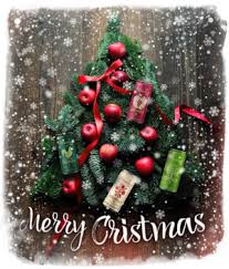 Greetings looks for designers, illustrators, and photographers to submit copies of their original works for consideration in future. Greeting Card Design Jobs 101 Closed Greeting Card Design Jobs