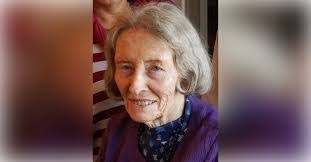 Sheila Loftus's Instagram, Twitter & Facebook