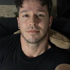 Carolina Soft Shell Crab Sandwich!!🦀😋 Crispy soft shell crab with a fried  green tomato, pimento cheese & garlic aioli