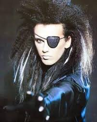 DEAD OR ALIVE EVOLUTION OF BAND FORMATION PETE BURNS (1980-2016) VOCALS  STEVE COY (1982-2018) DRUMS MIKE PERCY (1981-1989) ELETRIC BASS TIM LEVER  (1983-1989) GUITAR WAYNE HUSSEY (1981-1984) GUITAR JAMES HYDE (1987-1990)  DANCE