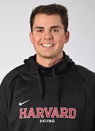 Everett Sapp's Instagram, Twitter & Facebook