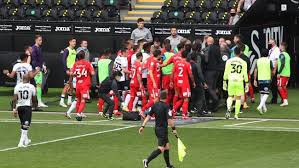 Con motivo del derbi ante cardiff. Swansea City Fc Wales Itv News