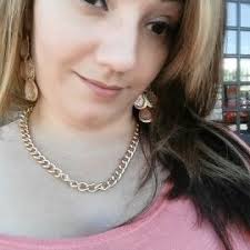 Milka Hernandez (milkahernandez)