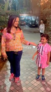 Following the #trend …😀#reelsviral #trending #trendy #mom #daughter