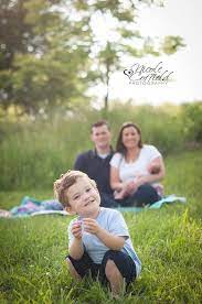 Lifestyle Family Photography Session Toddler Family Outdoor Photo Family Of 4 W Outdoor Family Photos Newborn Family Pictures Outdoor Newborn Photography