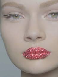 Laurie Mapes (laurierobin214)