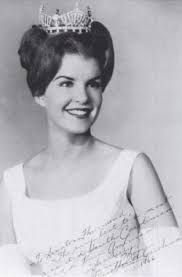 Nancy moore thurmond was born in 1971, to strom thurmond and nancy janice moore. Thurmblr