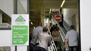 Un prix est affiché en offre. Des Produits De Base En Retrait Chez Leroy Merlin Ladepeche Fr