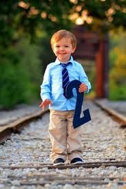 Birthday 2 Year Old Boy Photoshoot Ideas Two Year Old Birthday Photo Session Ideas Google Search Birthday Photoshoot 2nd Birthday Photos Toddler Pictures
