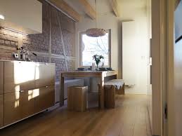 Sitzbänke bieten sitzgelegenheit und meist auch stauraum in einem. Modernisierte Kuche Mit Viel Holz Esstisch Ikea P