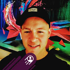 Smukke oxideret kobber lamper sælges i størrelser Ø50 og Ø70. Lamperne er  håndproduceret i Indonesien i Java regionen. Lampen kaldes også Bali  lampen. De får den flotte grønne farve grundet den oxideret