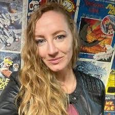 Nadia Beck's Instagram, Twitter & Facebook