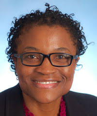 Karla Lovett's Instagram, Twitter & Facebook