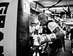 His uncle, roger mayweather was also a fighter who fought julio cesar chavez. Money Morals And The Fight Of The Century The New Yorker