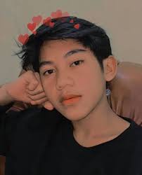 Nah, daripada makin penasaran, ternyata ini lima sikap yang bisa bikin kamu kelihatan makin cool di depan orang lain: Pin Oleh Monica Di Pap Cowok Gambar Wajah Fotografi Orang Fotografi Teman