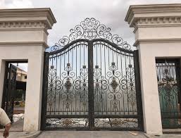 Pin By Hassanati Fazuli On שערים Door Gate Design Gate Design Iron Gate Design