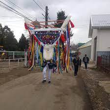 Vânt nv între 10 şi 15 km/h. Vrancea Parada MascaÈ›ilor De La PÄƒuneÈ™ti TradiÈ›ia Veche De Peste 200 De Ani Ce Spune Legenda Despre Acest Obicei Este Extrem De Interesant B1 Ro