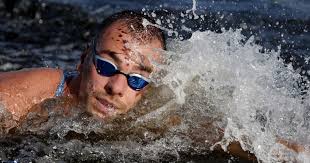 At the age of 16, he made his 1st gold medal from the 1500 metres at the 2011 european junior swimming championships in belgrade. Pvusoncmsfwqvm
