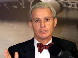 Cricket World Cup chairman Strong dead at 68