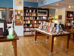 44 Great American Bookstores Every Book Lover Must Visit Places In America Portsmouth New Hampshire Bookstore