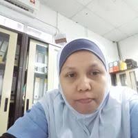 Apparition In The Kitchen (Designer to the Dead, #1) by Katie O'Keene