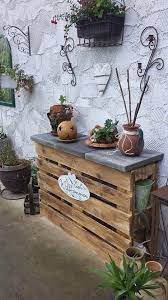 Tolle gartenmöbel ideen im video. Pin Von Brigitte Gurtsching Auf Mobelideen Diy Gartenregal Paletten Garten Garten Ideen