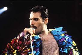 Mengapa ada orang yang hidupnya selalu terlihat tenang dan damai, sementara kita merasa kacau dan tak karuan? Mengenang Band Fenomenal Queen 20 Kata Kata Mutiara Freddie Mercury