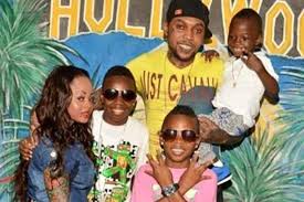 Yet kartel's creative impact on modern dancehall has been enormous. Vybz Kartel Gets Visit From His Family For Christmas