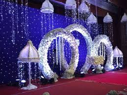 Portfolio Of Just Rajanish Fusion Flowers Wedding Decorators In Bangalore Wedmegood Stage Decorations Reception Stage Decor Wedding Stage Design