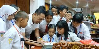 Kegiatan ini diikuti oleh 7 orang siswa kelas v dan vi serta didampingi oleh 2 orang guru. Ingin Daftar Sd Simak 7 Persyaratan Pada Ppdb 2020 Halaman All Kompas Com