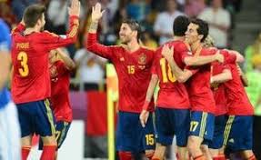 Последние твиты от foot en espagne (@footenespagne). Euro L Espagne Triple Couronne Pour Un Style Et Une Generation