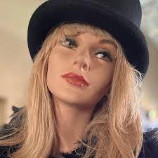 Cabbage Rose "sharon" Dark Yellow Depression Glass Pitcher Federal Glass  "sharon" Water Pitcher 9 in Tall Water Pitcher With Lip Dark Yellow