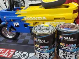 Untuk cat pula, terus terang, saya tak pernah menggunakan air brush atau cat gred hobi, dan semua model yang saya buat ini menggunakan cat tin aerosol industri biasa yang hanya dibeli di kedai. Aikka The Paint Master Posts Facebook